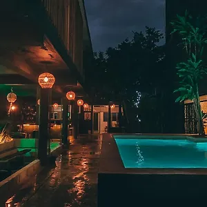 https://shambalam-hostel.allrivieramayahotels.com