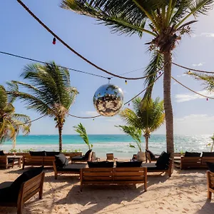 https://casa-gitano.tulum-hotels.net