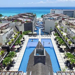 Aparthotel Aldea Thai By Blue Oceanfront Playa del Carmen