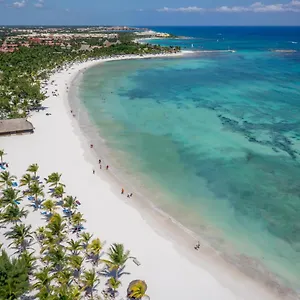 https://barcelo-maya-caribe.quintano-roohotels.com